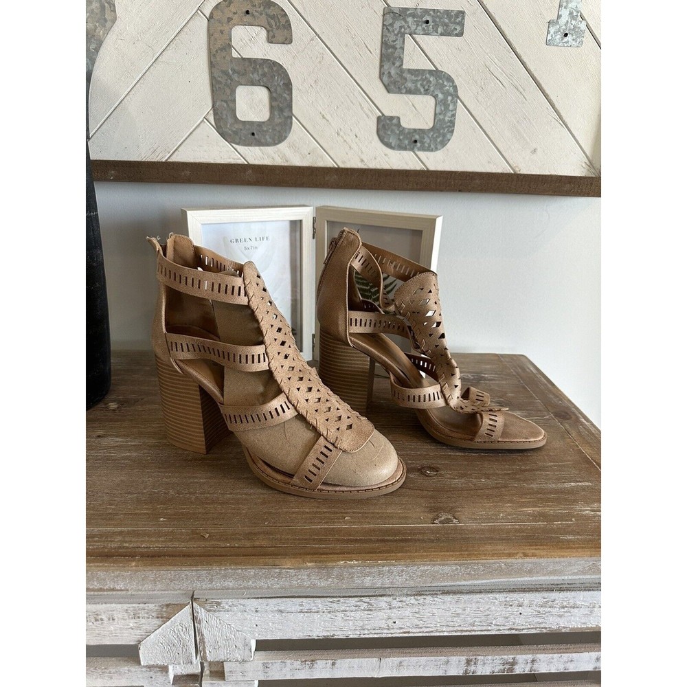 Women's Heeled Sandals Zip Up Open Toe Platform Heels Brown Size 9 NWT